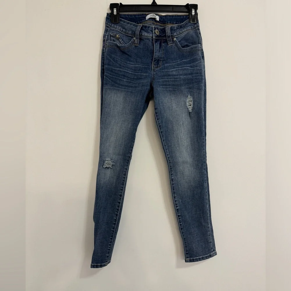 Royalty For Me juniors 4P girls jeans